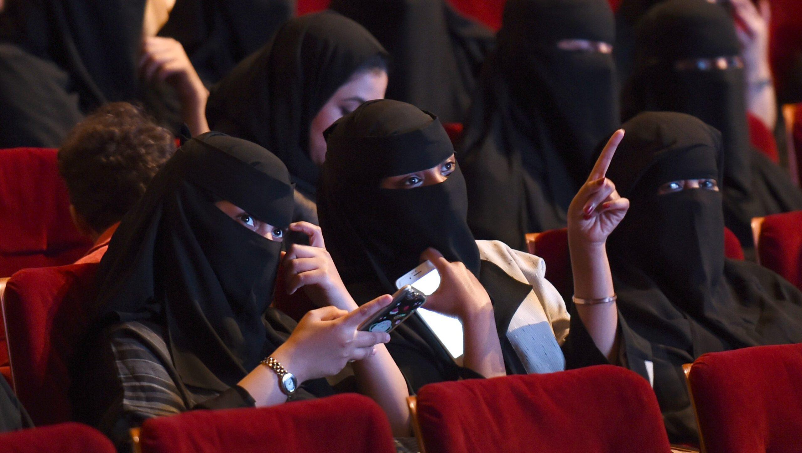 El cine vuelve a Arabia Saudita: las salas reabrirán luego de 35 años de prohibición