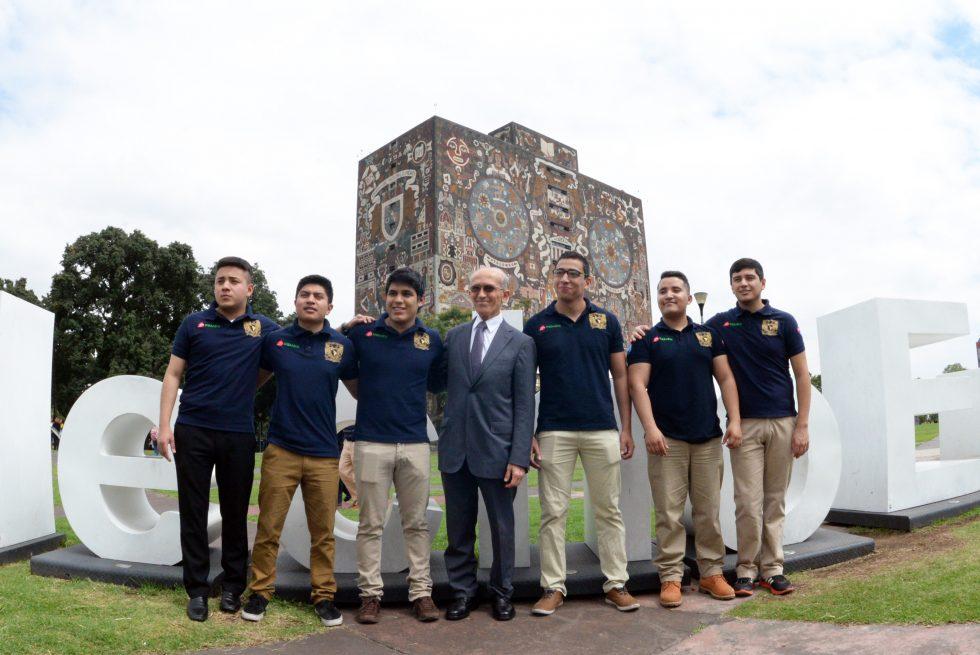 Alumnos de la UNAM ganan el bicampeonato del concurso internacional de ingeniería PetroBowl