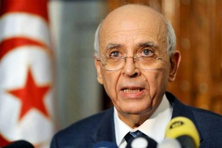 Renuncia primer ministro de Túnez