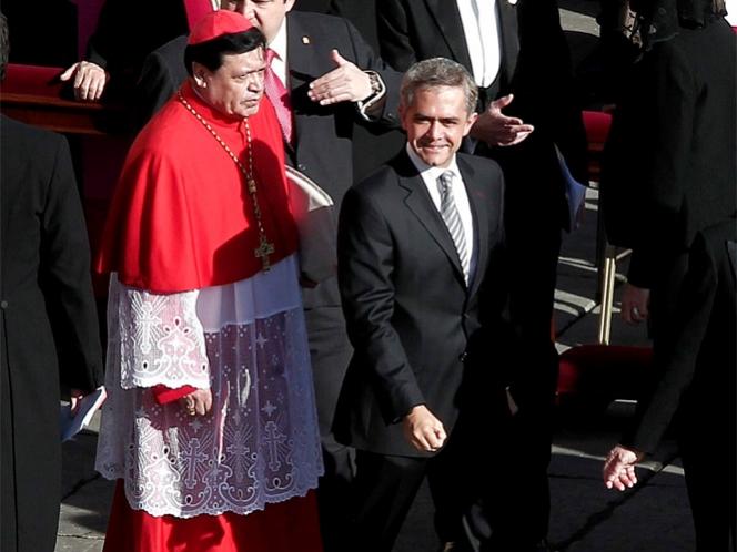 <I>Bloquea</I> ALDF que Mancera informe sobre gastos de  su viaje al Vaticano