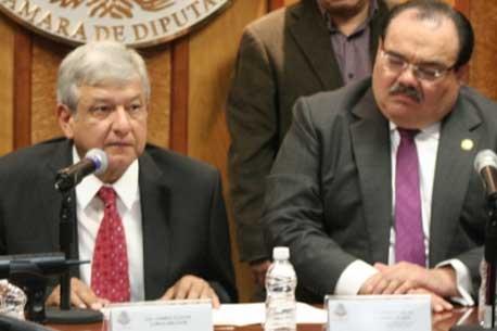 Pide AMLO a diputados no aprobar propuesta de Reforma Laboral de PRI y PAN