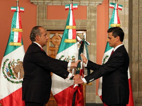 Peña Nieto, con peor imagen que Fox y Calderón al inicio de su sexenio
