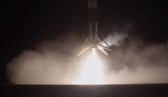 Así fue la misión del Falcon 9: el cohete espacial que logró aterrizar de vuelta en la Tierra