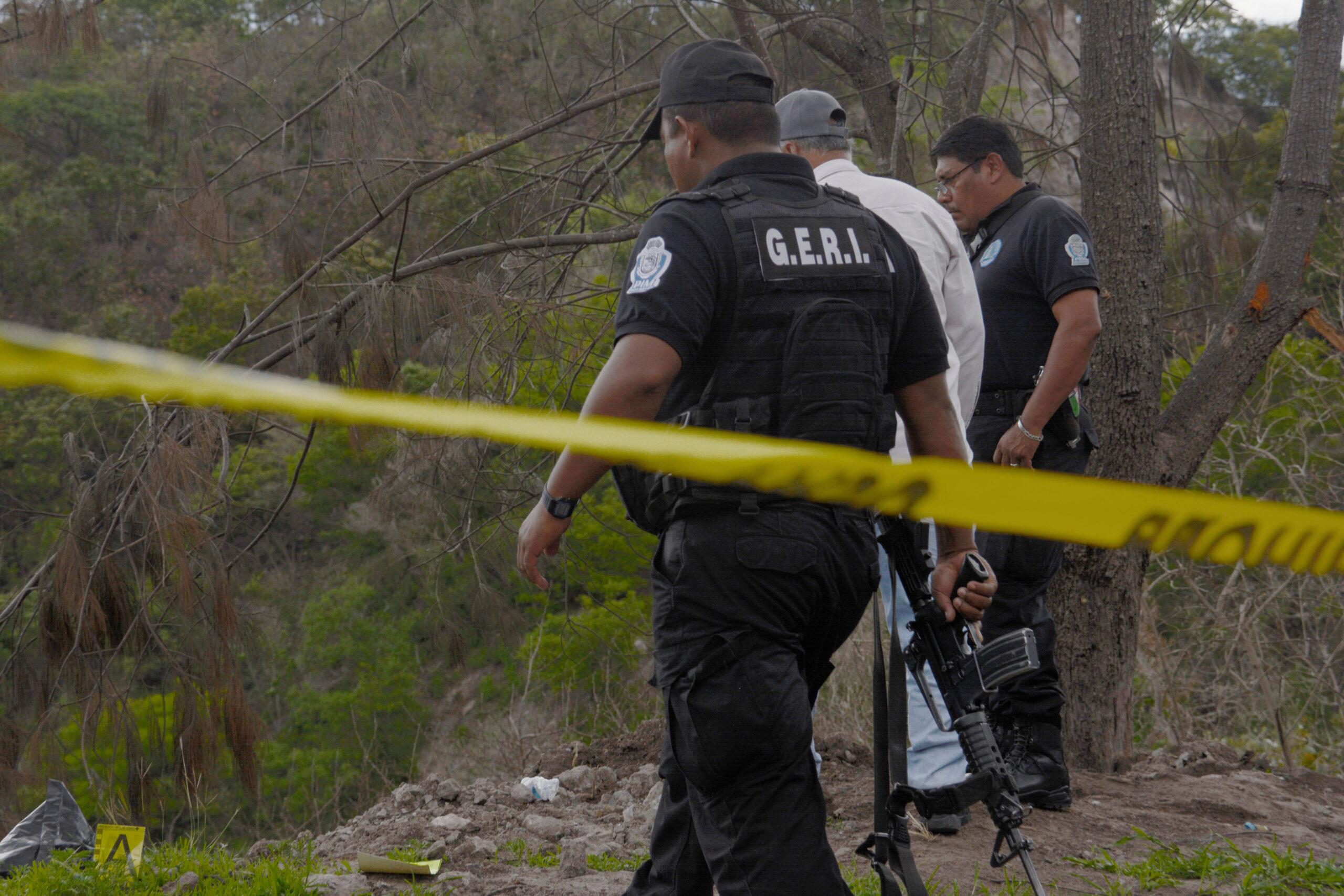 Asesinan a profesor de la Normal de Ayotzinapa