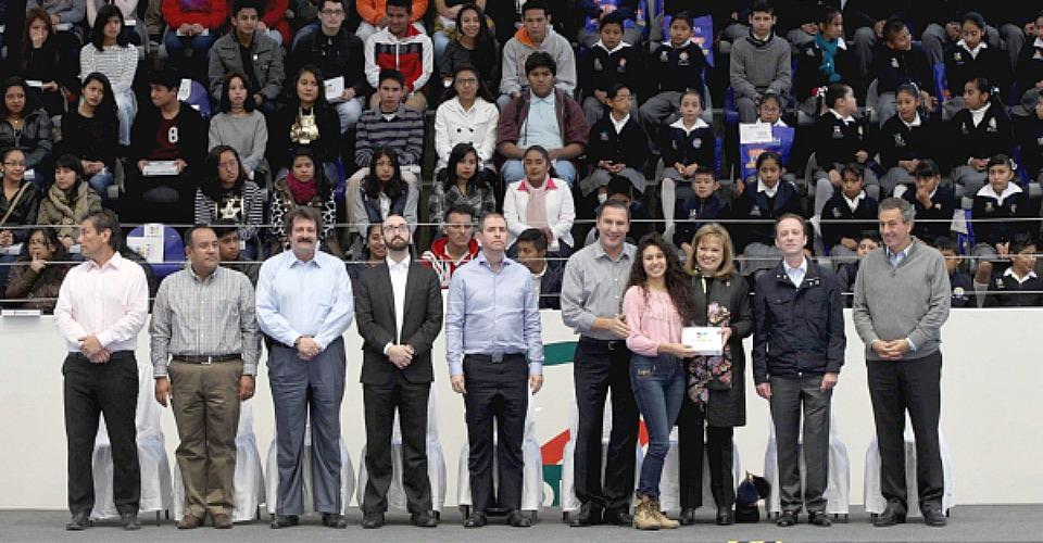 Pista de atletismo, alberca, cancha de tenis: inauguran centro deportivo de alto rendimiento en Puebla
