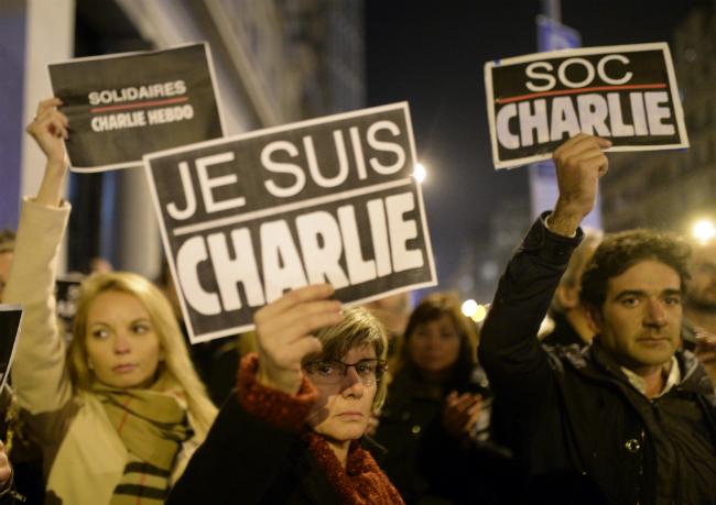 Se entrega uno de los atacantes del semanario francés Charlie Hebdo