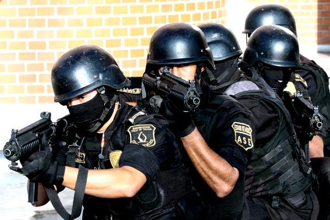 Monterrey cesa a sus primeros 80 policías por reprobar exámenes de confianza