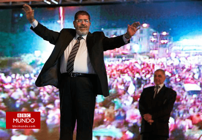 Posponen hasta enero el juicio al expresidente egipcio Mohamed Morsi