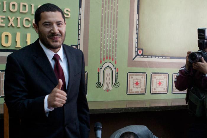 No sabía que estaba prohibido criticar a Calderón en el gobierno de Ebrard: Batres