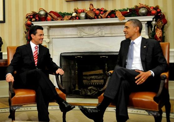 Peña Nieto y Obama hablan por teléfono sobre tema migratorio