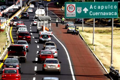 Sube 4% el precio del peaje en autopistas