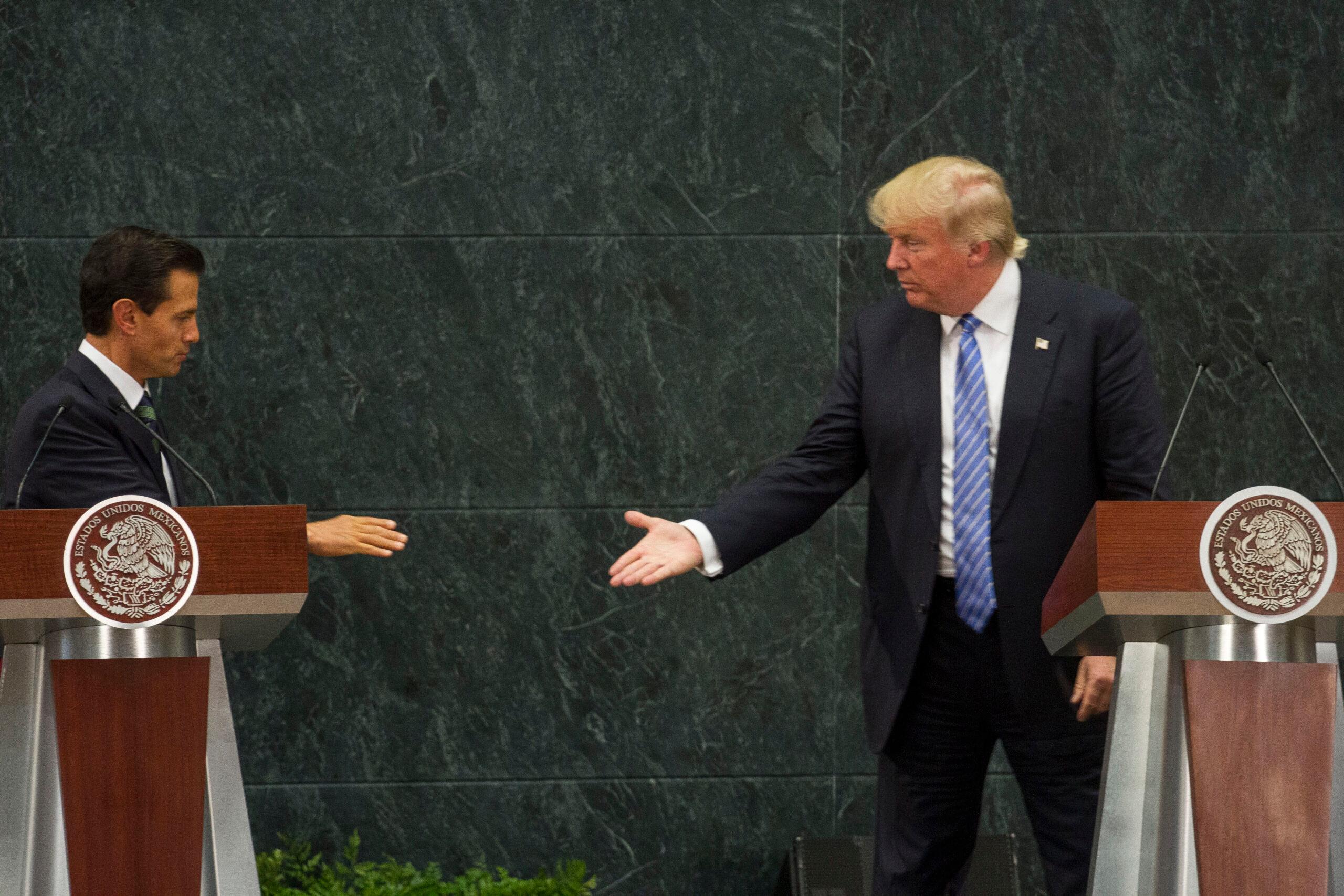 Trump dice que la renuncia de Videgaray es prueba del buen resultado de su visita a México