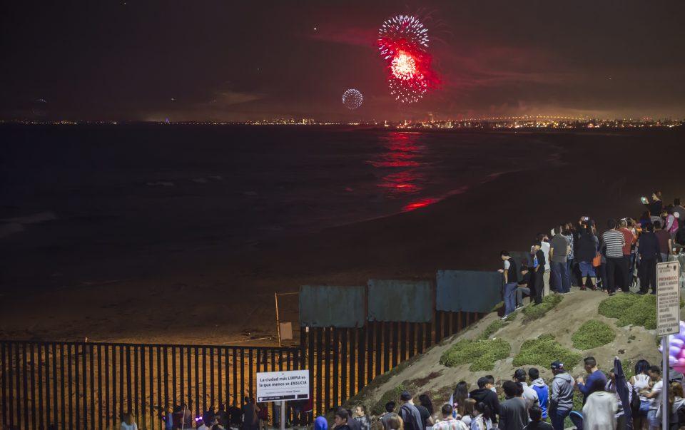 De Reynosa a Tijuana, ¿quiénes viven a la sombra del muro que separa México de Estados Unidos?