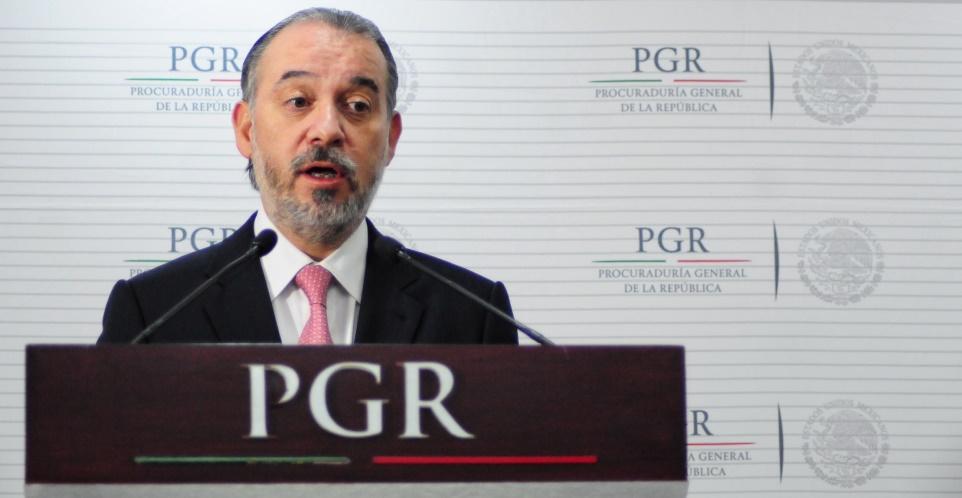 Titular de PGR viaja a Brasil para intercambiar datos sobre el caso de sobornos de Odebrecht