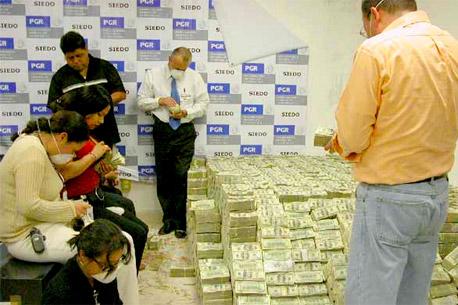 Ingresan a México hasta 40 mmdd por <i>lavado</i> de dinero
