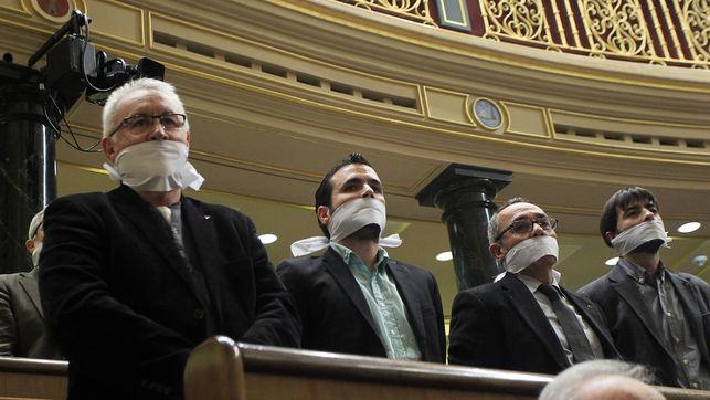 Aprueban ley que limita protestas en España