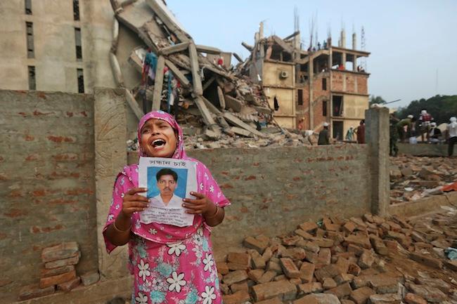 Capturan a dueño de edificio caído en Bangladesh