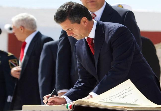 Promulga Peña Nieto nueva Ley de Amparo