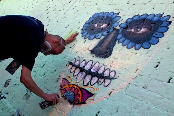 Policía de Puebla mata “accidentalmente” a un joven que pintaba un grafiti