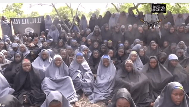 Nigeria “dispuesto a diálogo” con Boko Haram sobre niñas secuestradas