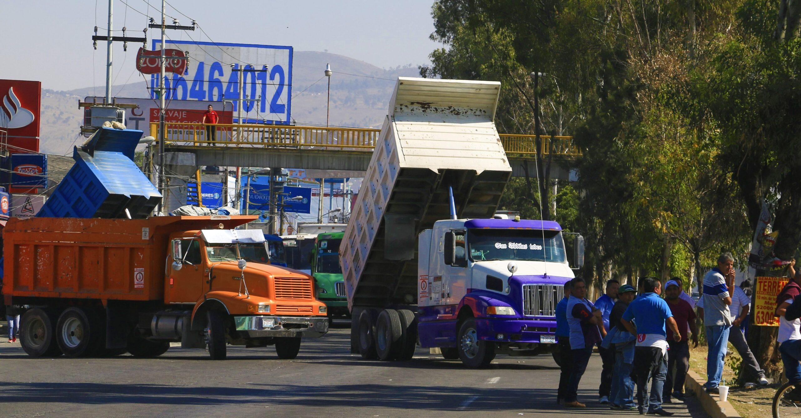 La SCT sancionará a transportistas que participen en bloqueos carreteros por gasolinazo