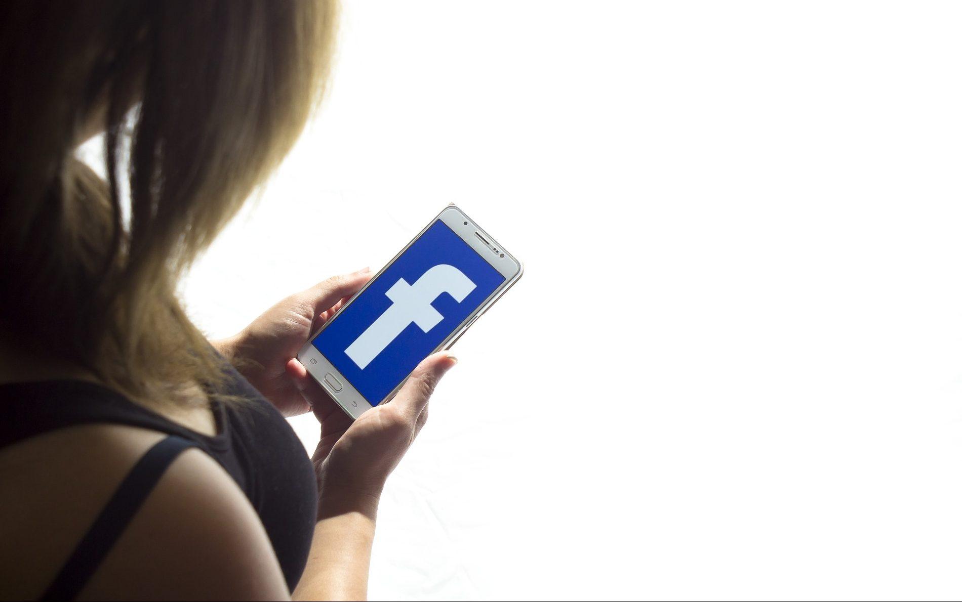 Facebook anuncia medidas para no ser víctima de acoso en tu perfil o Messenger