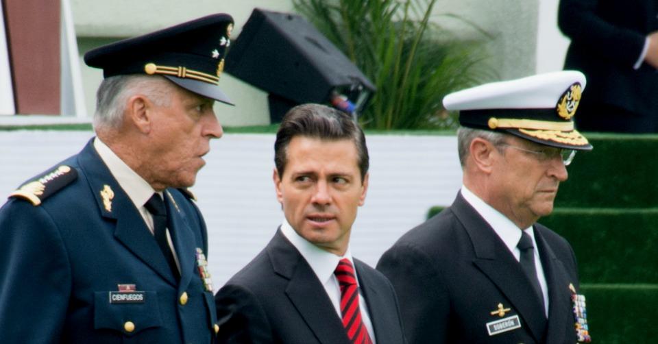 Delincuencia organizada utiliza y engaña a la población para robar combustible, dice Peña Nieto