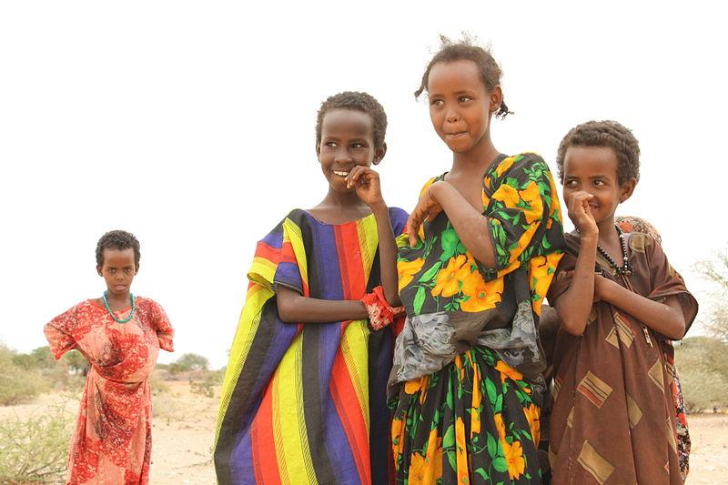 Los 100 más ricos del mundo pueden acabar 4 veces con la pobreza mundial: Oxfam