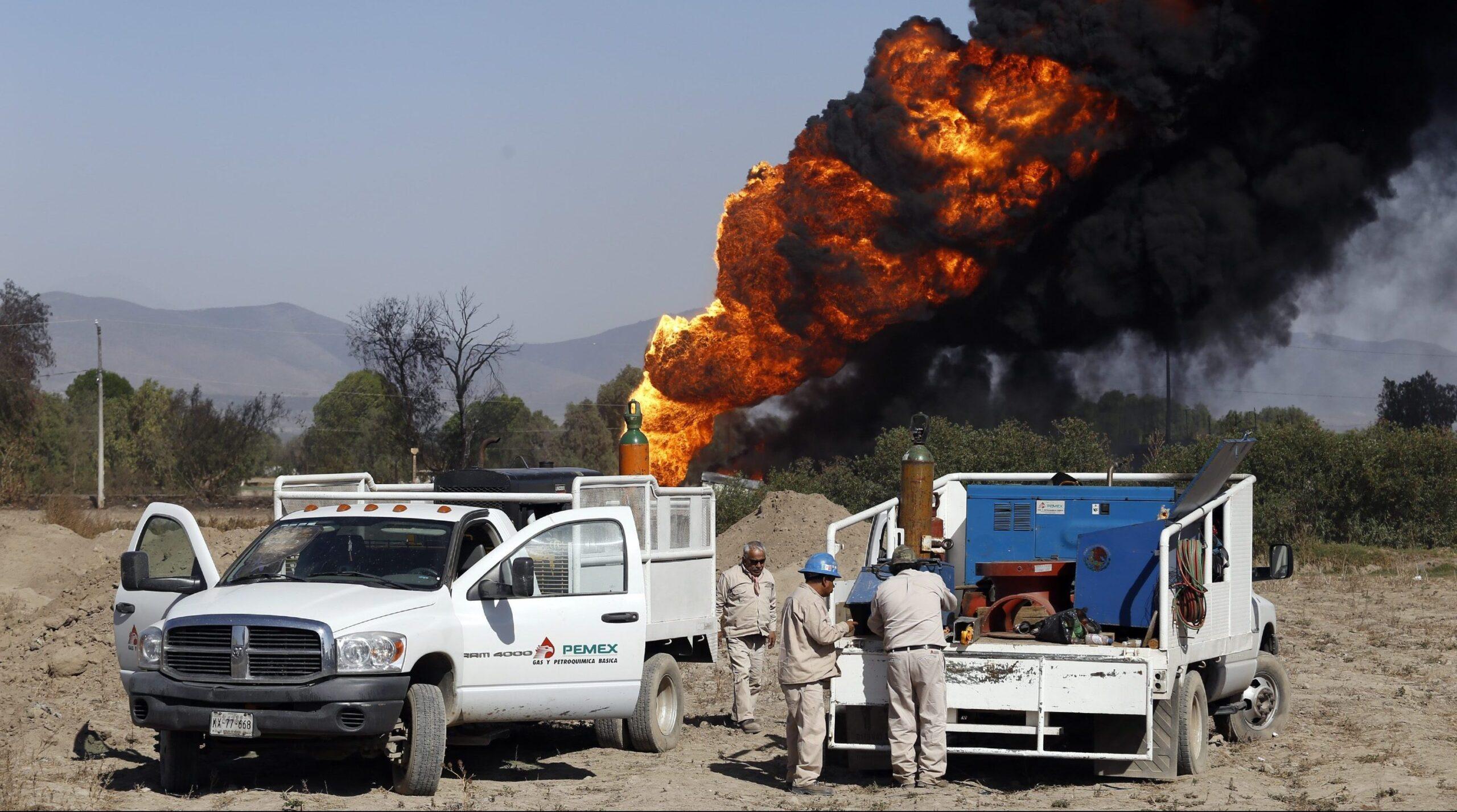 Por qué a México le resulta tan difícil parar el robo de combustible