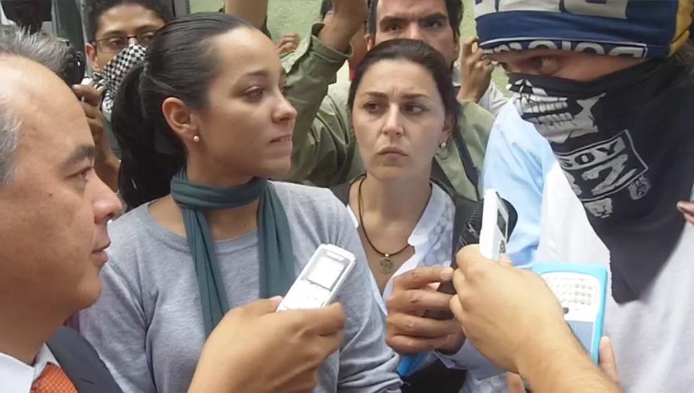 Yo Soy 132 entrega sin daños edificio de Veracruz en el DF