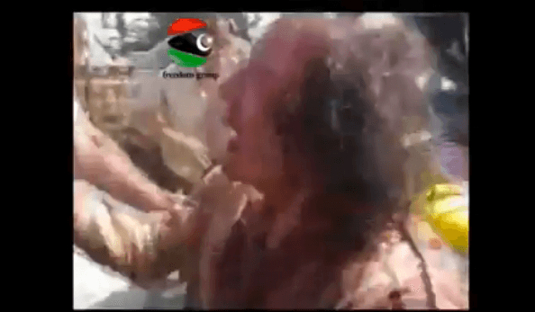 Difunden presunto video de Gadafi poco antes de morir