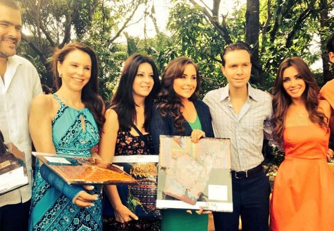 Maestros expulsan a equipo de Televisa durante grabación de telenovela en Chiapas