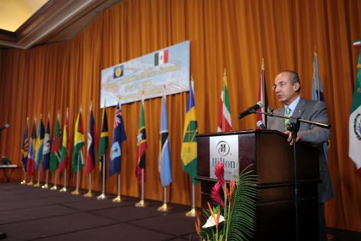 En México se protesta contra otros políticos, no contra el Presidente: Calderón