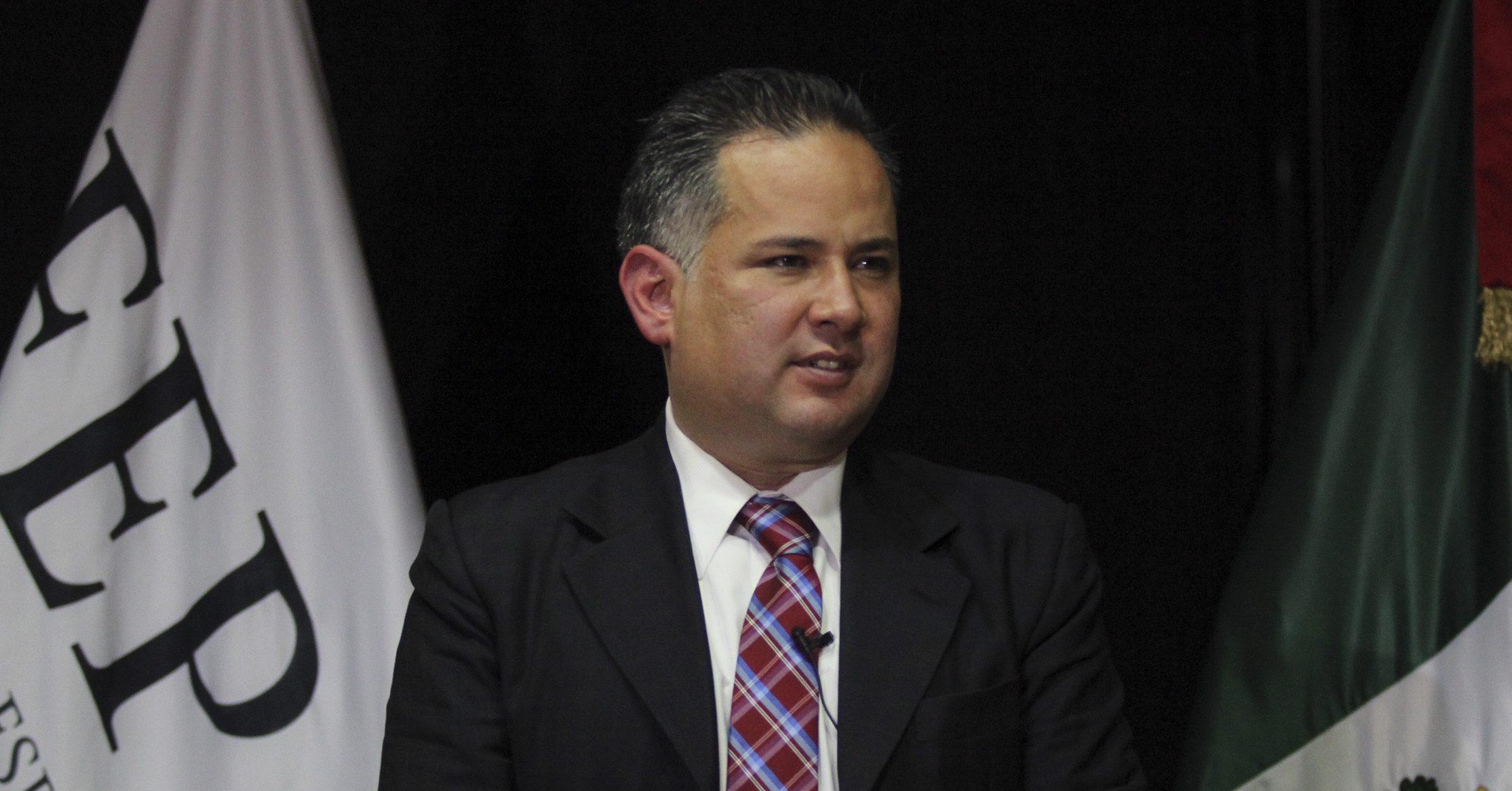 Santiago Nieto denuncia irregularidades en su remoción de Fepade; pide intervención del Senado
