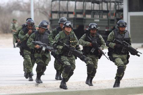 Ejército deja que los narcos hagan su guerra en Juárez: EU