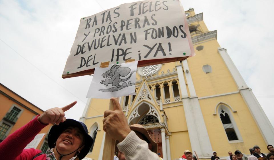 Deuda de pensiones en Veracruz: Derechos Humanos dice que Javier Duarte violó garantías de jubilados
