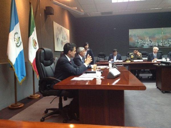 Peña Nieto inicia gira por Latinoamérica con visita a Guatemala