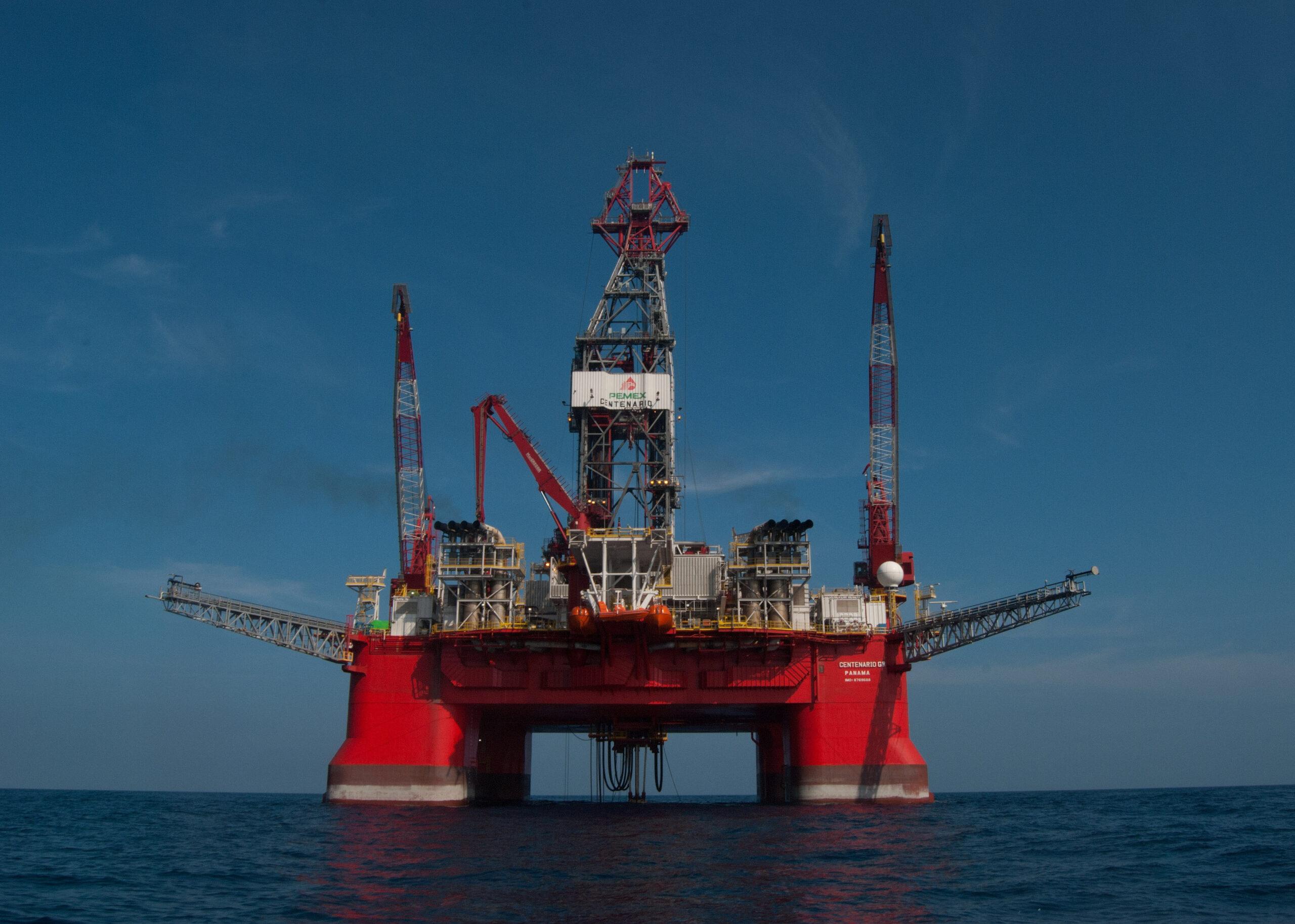 Anuncian descubrimiento de gran yacimiento petrolero en Cosamaloapan, Veracruz