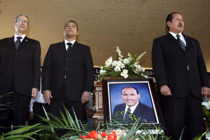 Ofrece PGR 5 mdp por asesinos del alcalde de La Piedad