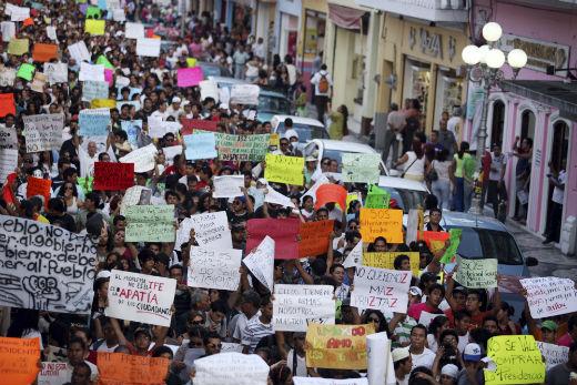 Marcha “anti-Peña” une a miles de personas en todo el país