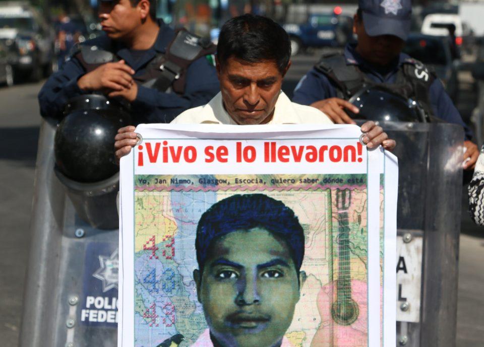 Detienen al ex jefe policial de Iguala, clave en la desaparición de los 43 normalistas