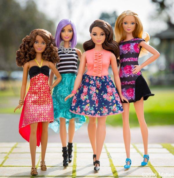 Curvilínea, ‘chaparrita’, morena o rubia: este es el nuevo cuerpo de Barbie
