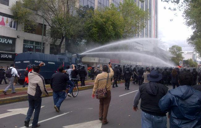 Videos: Desalojo y enfrentamientos en el #13smx