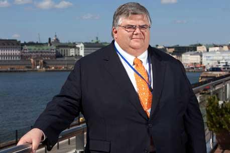 La campaña de Carstens ahora en India; postergan investigación contra Lagarde