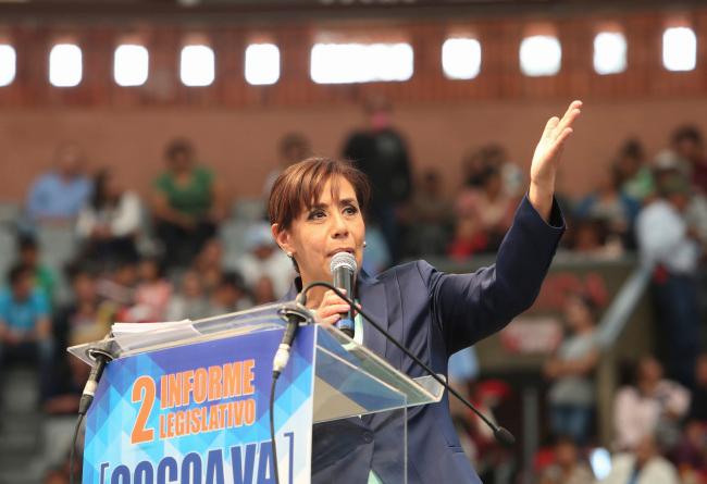 Luisa María Calderón registra su precandidatura al gobierno de Michoacán