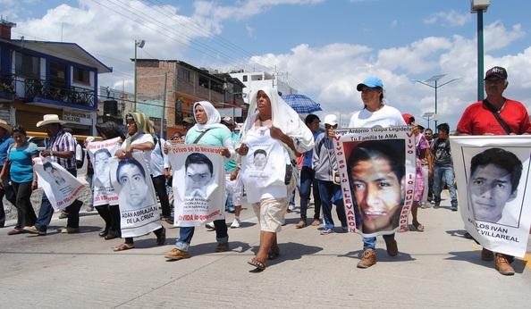 #Caravana43: Tres contingentes por Ayotzinapa parten mañana a EU