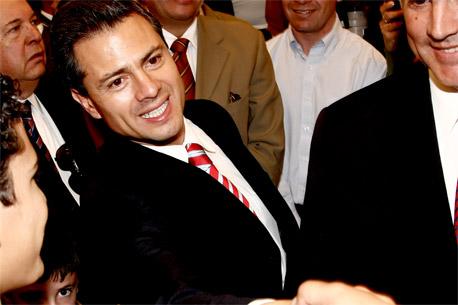 Ya me convirtieron en el <i>villano favorito</i>: Peña Nieto