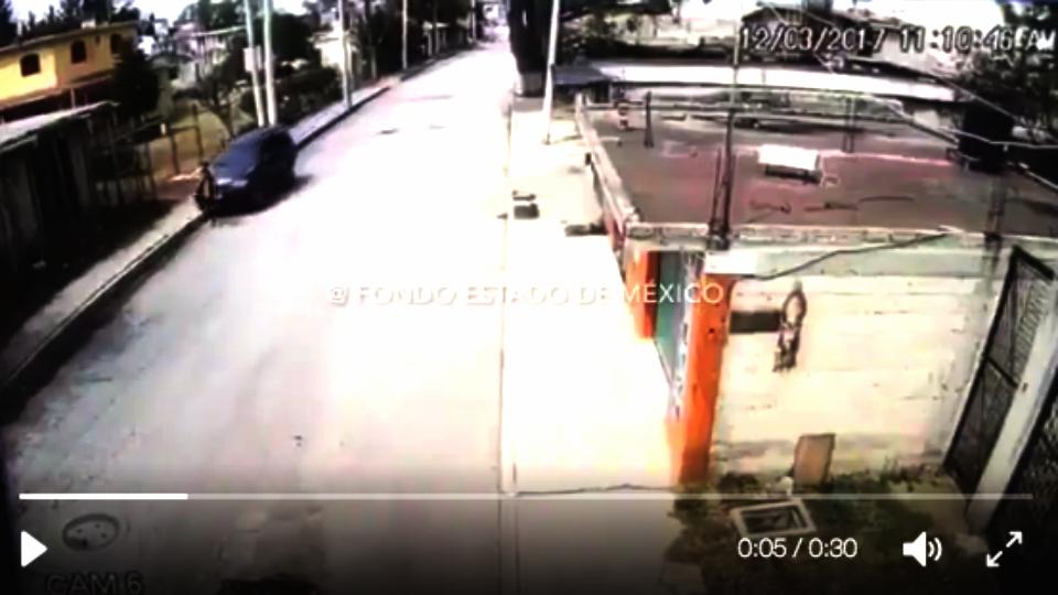 La Fiscalía del Estado de México investiga atropellamiento de una mujer captado en video