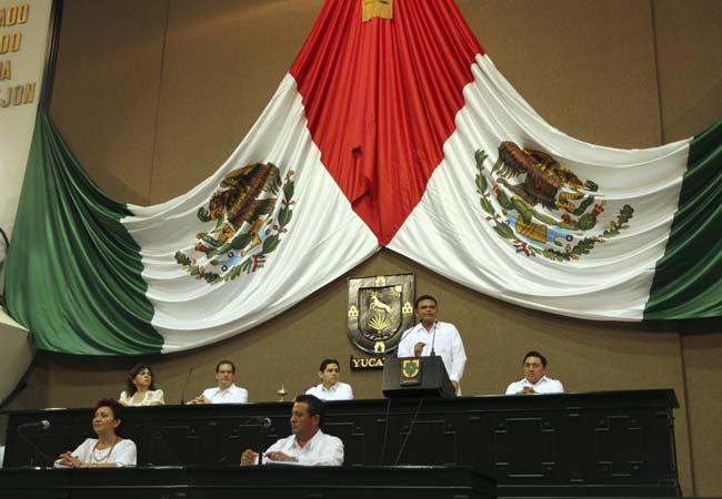 Arman fiesta… también en Congreso de Guerrero