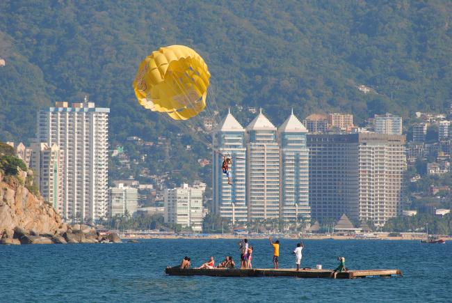 Acapulco alcanza 81% de ocupación hotelera